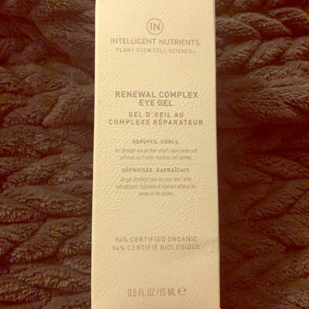 Intelligent Nutrients Renewal complex eye gel